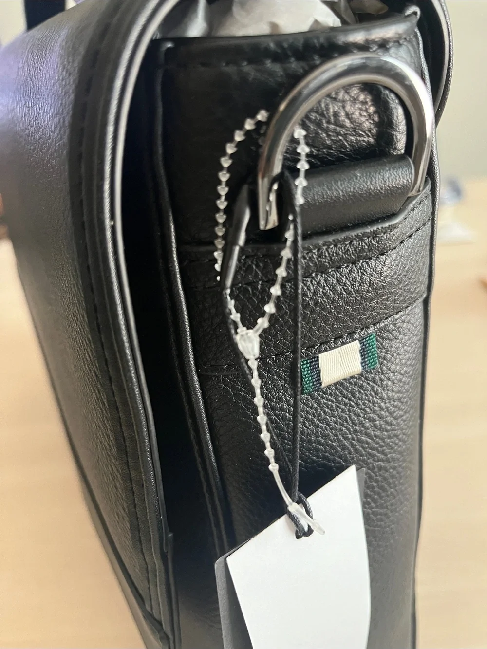 Ted Baker Irvine Pebbled Magnetic Snap Messenger Bag - Picture 8 of 14